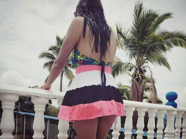 EmilyRamone - Sexe cam en vivo - 15019494