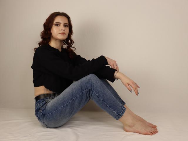 MollyTravis - Live Sex Cam - 15026562