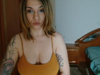 AnabelSexy69 - Live Sex Cam - 15031638