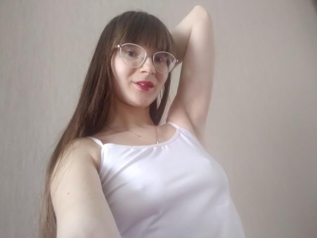 KiraGoldens - Live sexe cam - 15035390