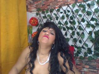MichelleBrito - Live sex cam - 15054846