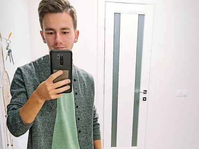 RandyFlash - Live sex cam - 15068750