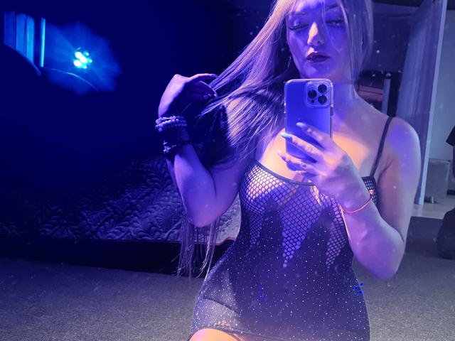 MissAry - Live sex cam - 15091530
