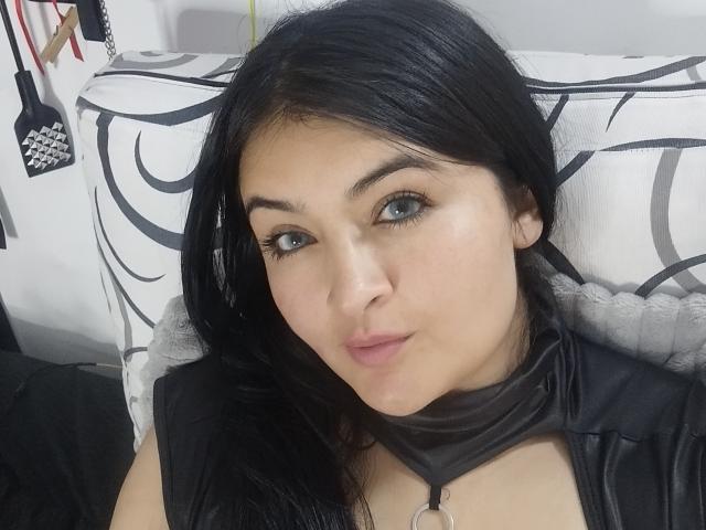 LindaSophieX - Live porn &amp; sex cam - 15103450