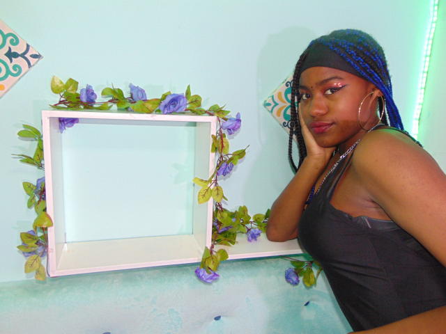 AlondraRoux - Live sexe cam - 15105114