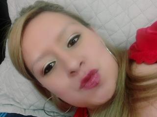 SaraMoreti - Live sexe cam - 15119018