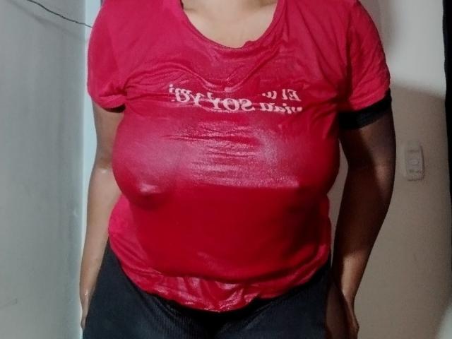 EmiraHot - Sexe cam en vivo - 15124134