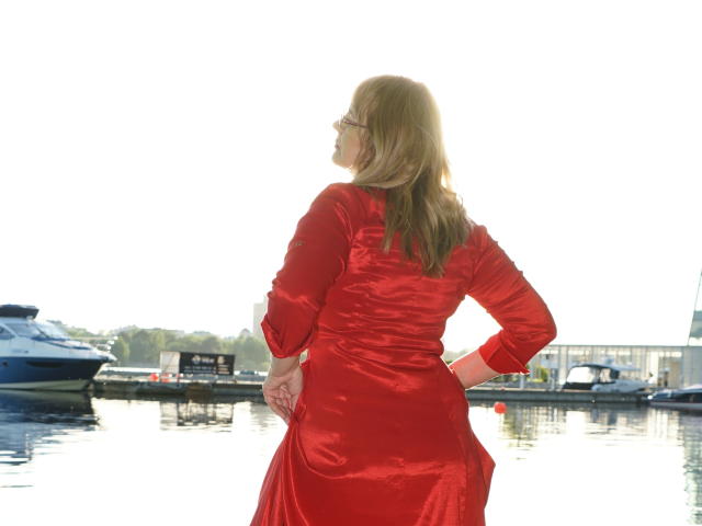 AlineLoveFlowers - Live Sex Cam - 15129670