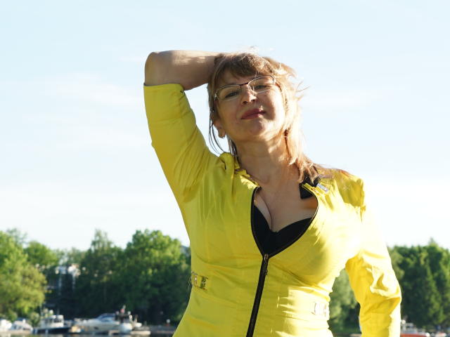 AlineLoveFlowers - Sexe cam en vivo - 15129678