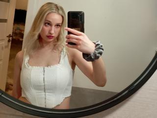 SparkleJulie - Sexe cam en vivo - 15135330