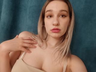 SparkleJulie - Sexe cam en vivo - 15135358