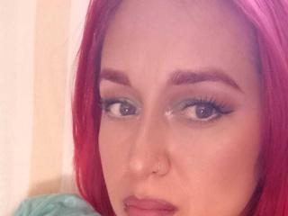 RedBunnyCherry - Live sex cam - 15144286