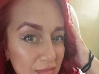 RedBunnyCherry - Sexe cam en vivo - 15144294