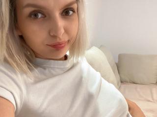 DouceAmelia - Live sexe cam - 15167150