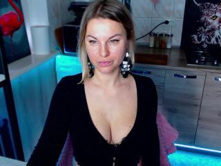 BelleLisaG - Live porn &amp; sex cam - 15186090