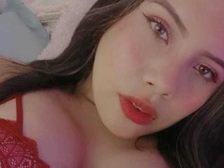 AdelaideZandek - Live sexe cam - 15196470