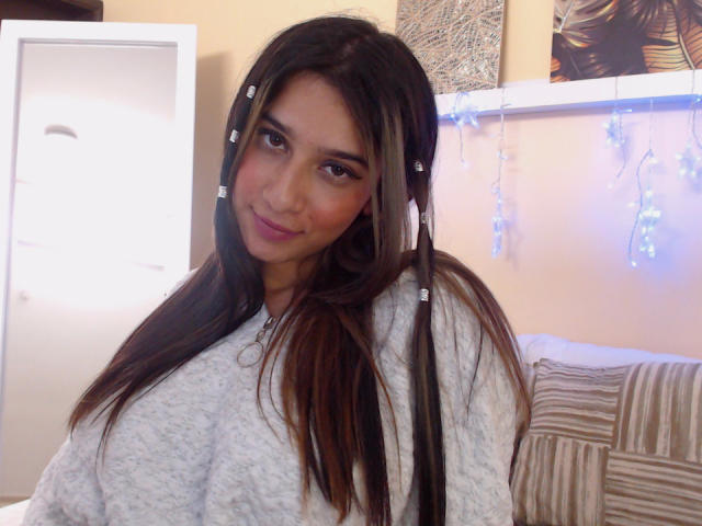 ErikaSweetX - Live porn &amp; sex cam - 15206230