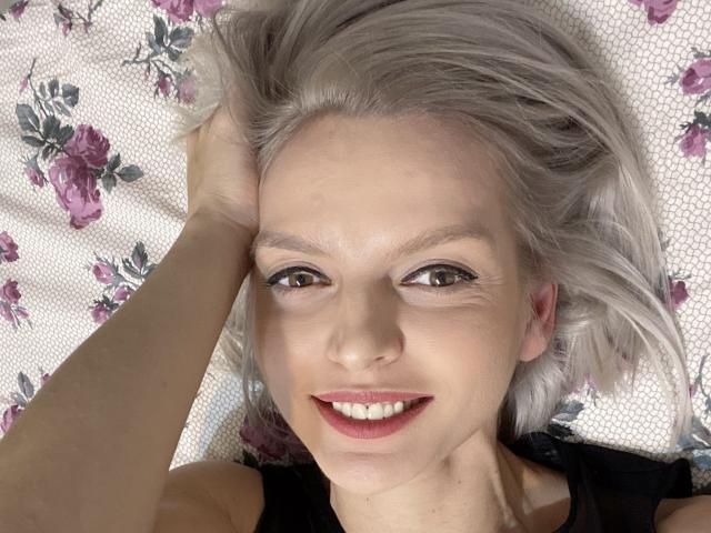 DouceAmelia - Live sex cam - 15213110