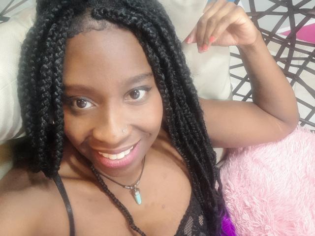 KatalinnaGal - Live Sex Cam - 15214902