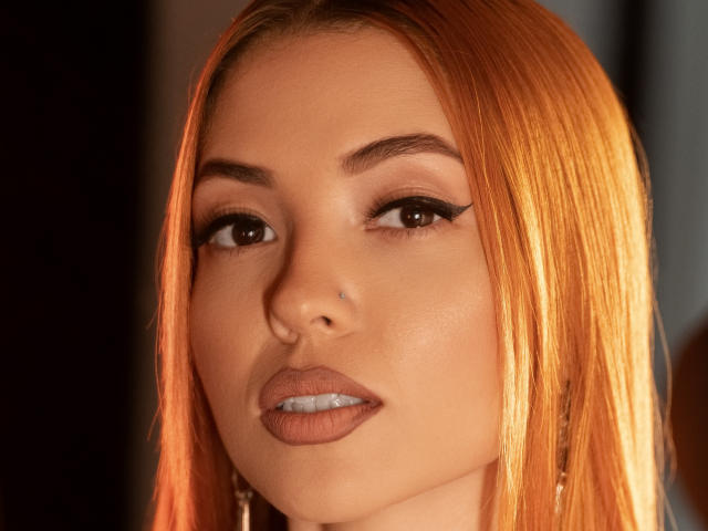 MaisyWarner - Live sex cam - 15219950