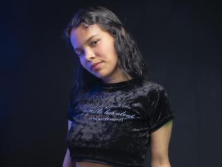 Emiilie - Sexe cam en vivo - 15221046