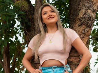 ValeriaHunter69 - Live sex cam - 15229690