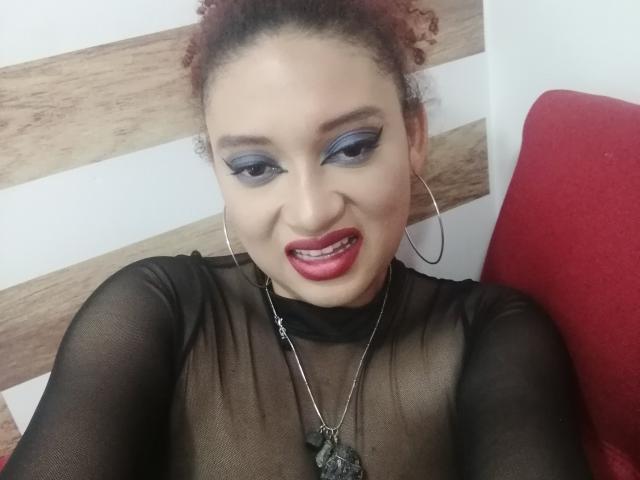VioletaSwitch - Live porn &amp; sex cam - 15229790