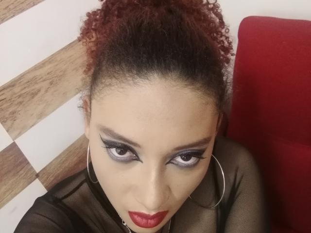 VioletaSwitch - Live porn &amp; sex cam - 15229818
