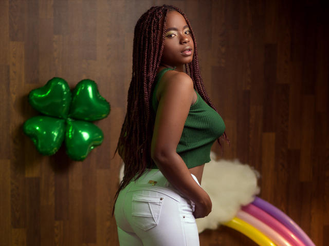 LindaBird - Live porn &amp; sex cam - 15235718