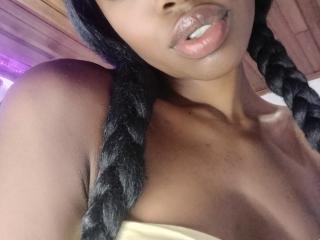 BrownNutellina - Live porn & sex cam - 15246218