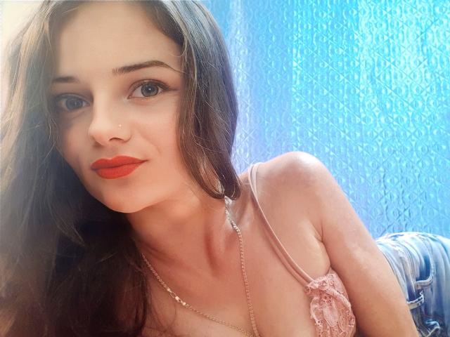 JennaOlujen - Live sex cam - 15260262