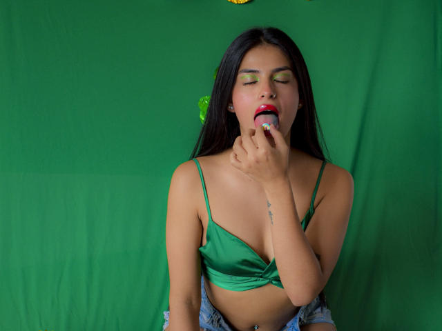 RossiMars - Live sex cam - 15260938
