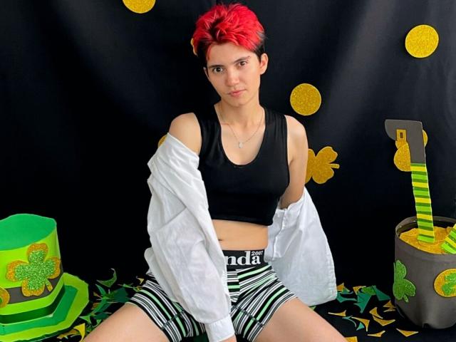 AronRox69 - Sexe cam en vivo - 15261462