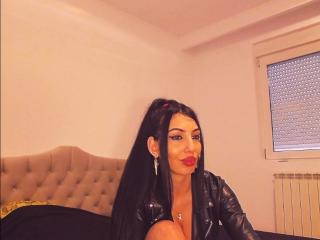 BrunetteBabe69 - Live Sex Cam - 15273522