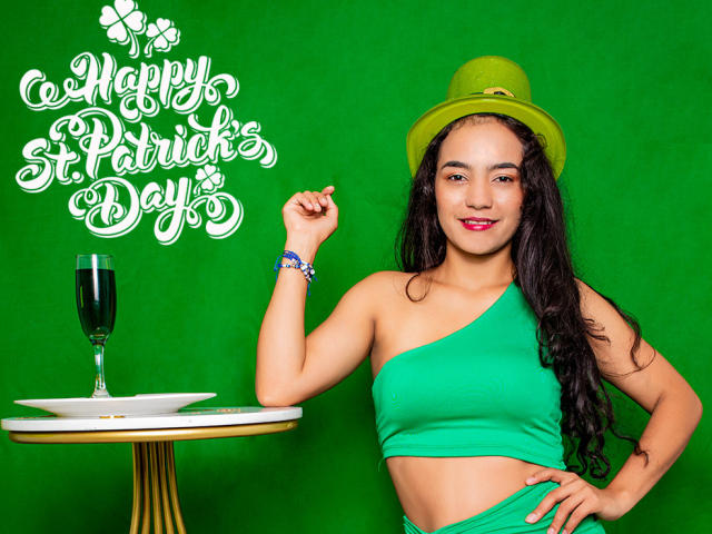 KarlyeKroes - Live porn &amp; sex cam - 15278686