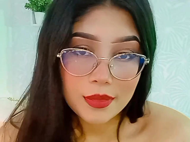 AlessaJames - Sexe cam en vivo - 15280402