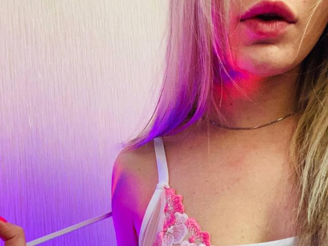 AlicePrings - Live sex cam - 15286334