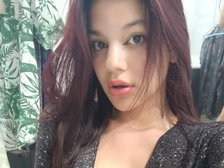 AnnieStarkk - Live sex cam - 15291538