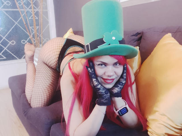 TarahDustin - Sexe cam en vivo - 15295670