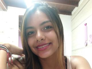 EmilyRobeerts - Live sexe cam - 15298966