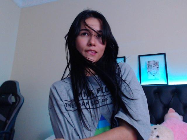 DeisyWest - Live sex cam - 15319710