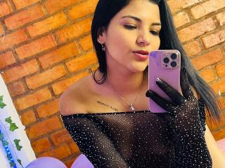 MaddieStone - Live porn & sex cam - 15326118