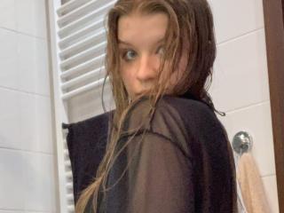 CuteCarmen - Sexe cam en vivo - 15329486