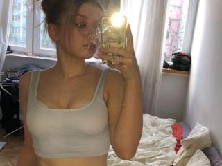 CuteCarmen - Sexe cam en vivo - 15329778