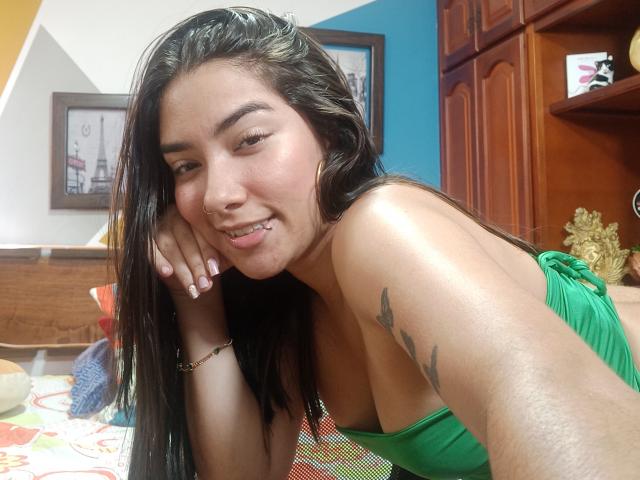 SharonKlart - Sexe cam en vivo - 15331102