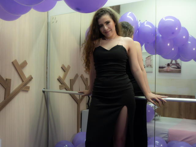 AprilEvanss - Sexe cam en vivo - 15345134