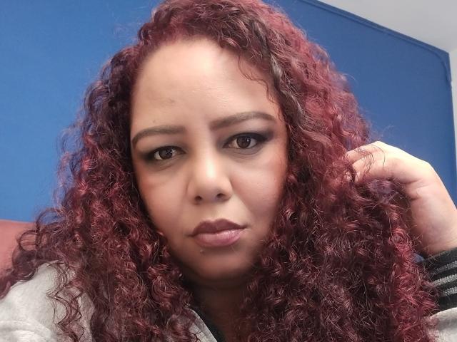 AdelineLox - Live sex cam - 15347946