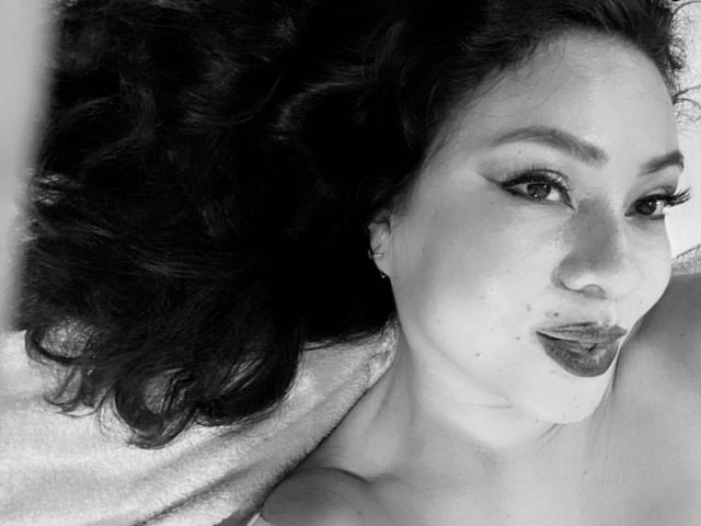 AlisGourmande - Sexe cam en vivo - 15348822
