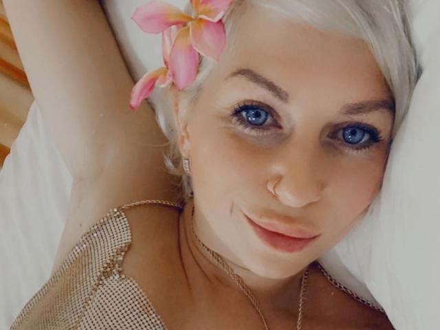 JennyStrong - Live sex cam - 15354274