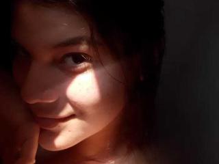 AnnieStarkk - Live sexe cam - 15363154